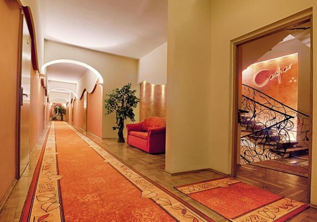 Hotel Restauracja Caspar Jelenia Gora Ngoại thất bức ảnh